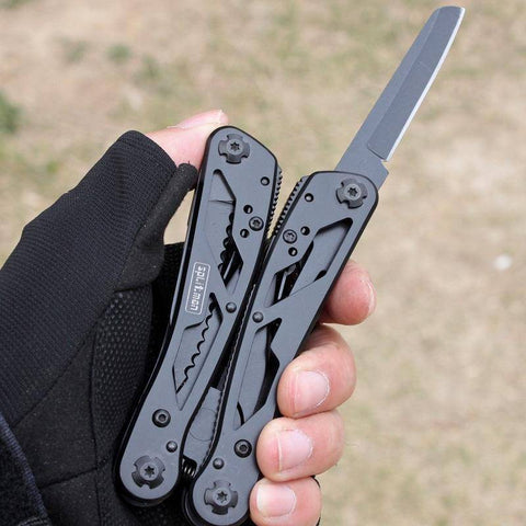 Image of multifunctional combination pocket plier knife