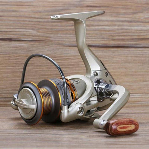 Image of Classic Spinning Fishing Reel | 5.5:1 Gear Ratio 12 +1BB | Wooden handshake