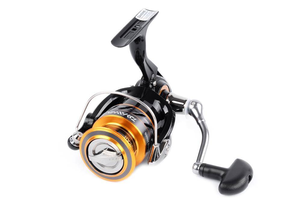 DAIWA MISSION CS Spinning Fishing Reel | 5.3:1 Gear Ratio  3/1 BB  |